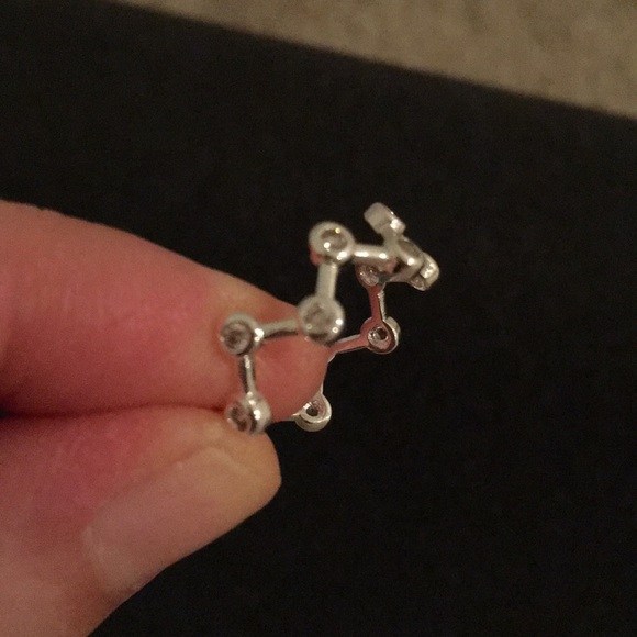 Silver Plated Creative CZ Ring. - Picture 5 of 5